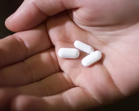 Low-Dose Aspirin Reveals Significant Impact in Reducing Bowel Cancer Return, Study Finds